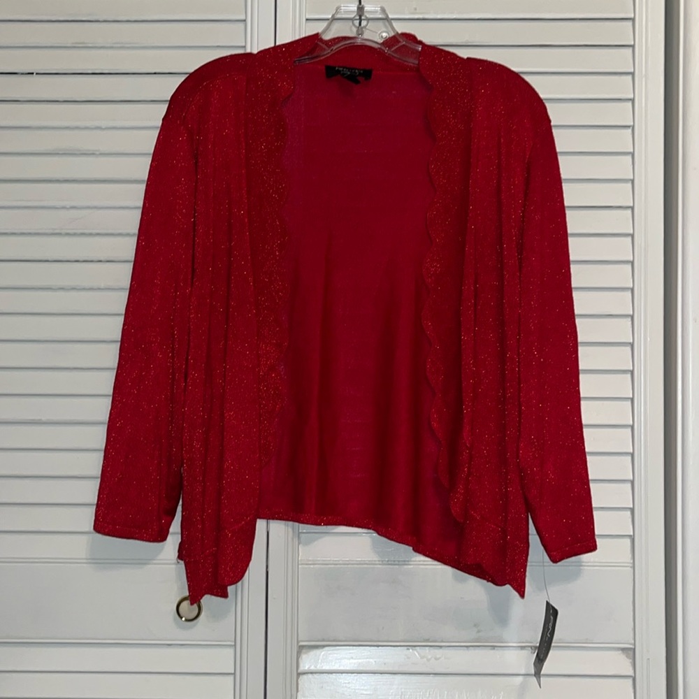 RNstudio Sweater
